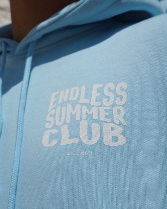 Endless Summer Club Hoodie Print Babyblue_abbildung_model_bildnr3
