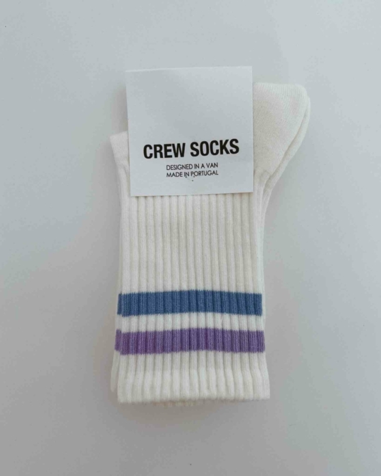 Socken in Off White mit Streifen Lila/Blau_abbildung_model_bildnr0