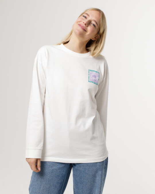 Happiness Longsleeve Unisex Off-White_abbildung_model_bildnr1