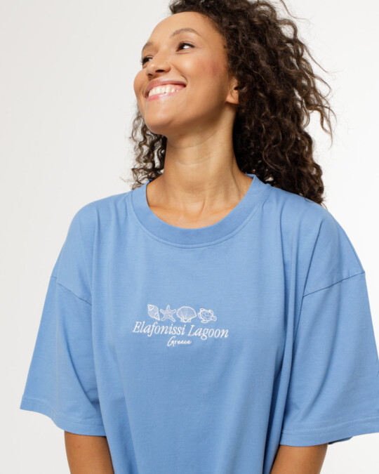 Elafonissi Lagoon T-Shirt Greek Blue_abbildung_model_bildnr1