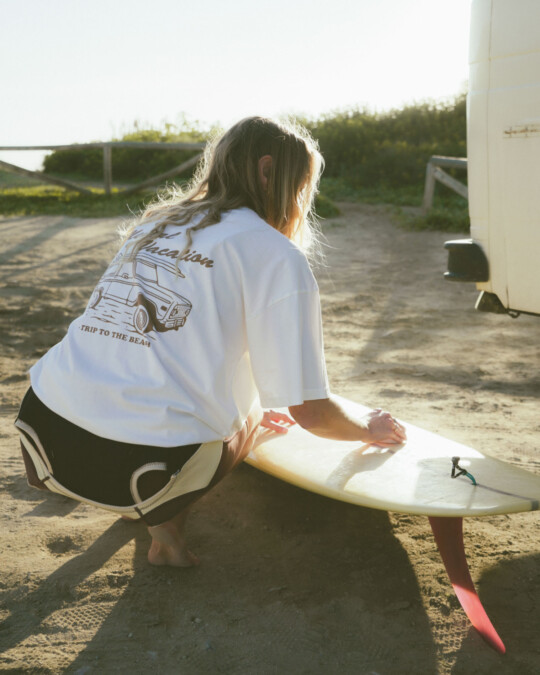 Mental Vacation T-Shirt Off-White_abbildung_model_bildnr4