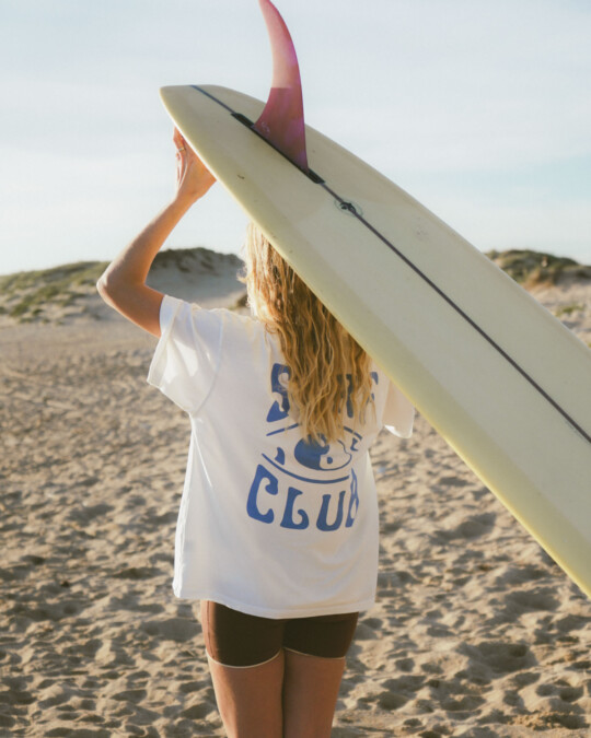 SurfClub T-Shirt Off-White_abbildung_model_bildnr4